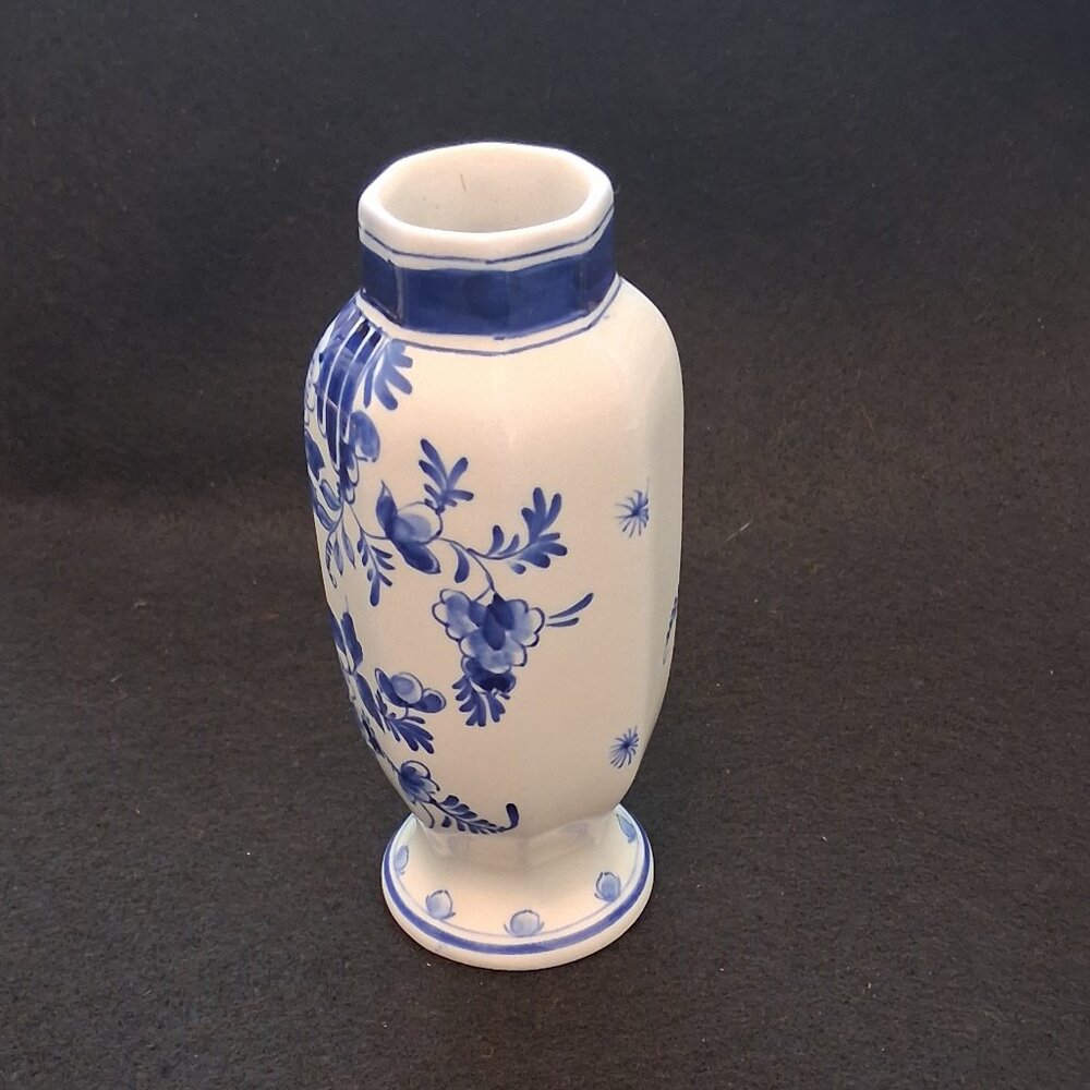 Royal 1969 Delft Hand Painted 5.5" Octagonal Vase De Porceleyne Fles MH van Oort - Picture 2 of 7